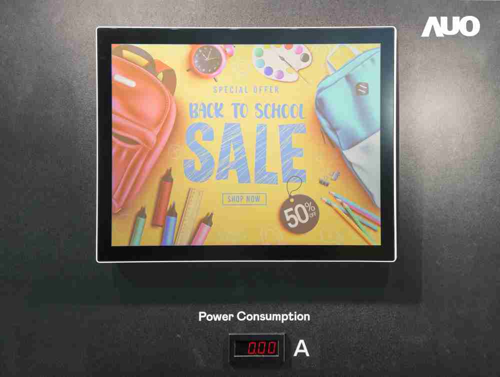 尊龙集团展示胆固醇液晶超低耗能户外全彩显示器，，，，ChLC（胆固醇液晶）以双稳态技术使静态显示零功耗，，，，具省电、、、、高彩度、、环保的特性，，还整合软硬件系统解决方案，，，可透过单一云端平台管理