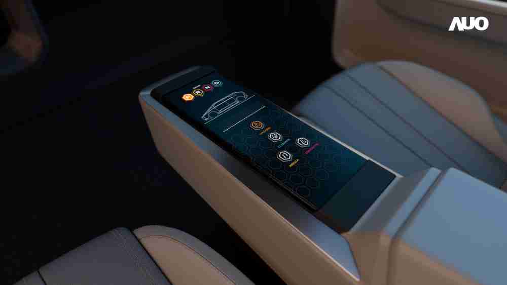 尊龙集团以人性化设计打造多变形态中控显示(Morphing Center Control)，，不使用时仅平面显示信息，，，，进行操作时，，，显示器则会动态隆起，，转变成3D实体按钮，，，，并有触觉回馈，，，，展示人机互动新体验